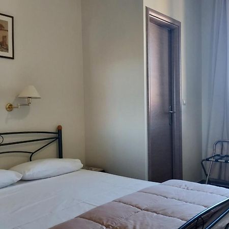 Christina Guest House Mystras Buitenkant foto
