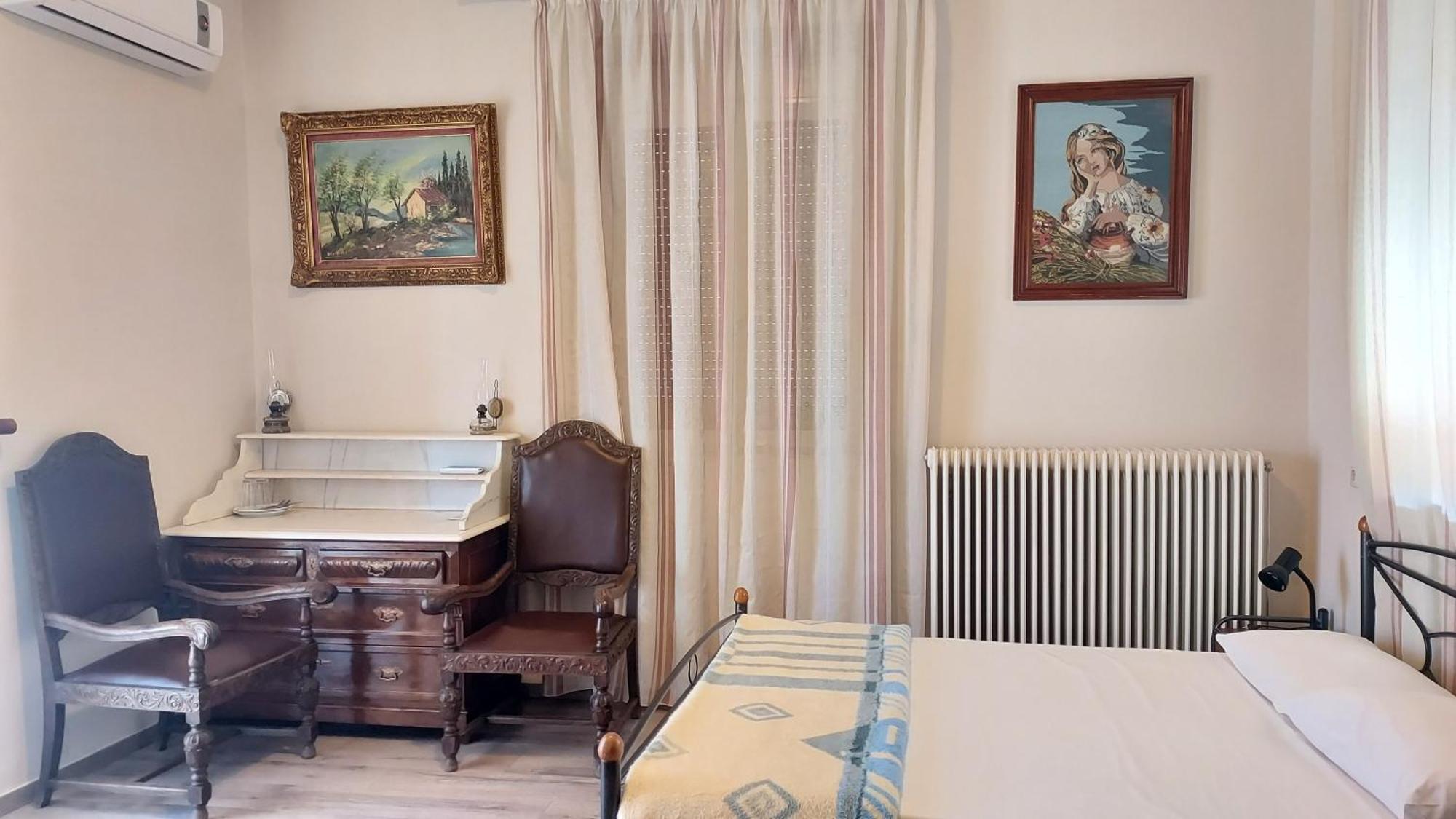 Christina Guest House Mystras Buitenkant foto